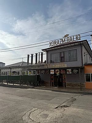 Kafe+Hovli SOTILADI Янгихаётский район,ЯнгиДархан МФЙ — 3