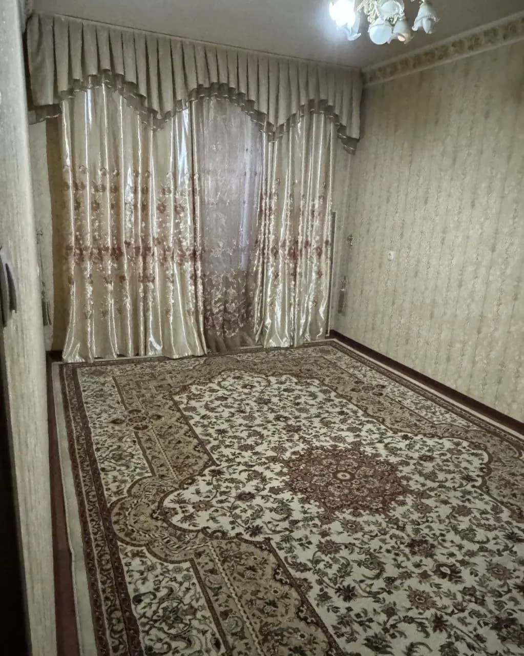 Karakamish 1/44/3/44 rooms, 3 floors, well renovated, kindergarten, school, market, store is located nearby.y.e.550 — 8