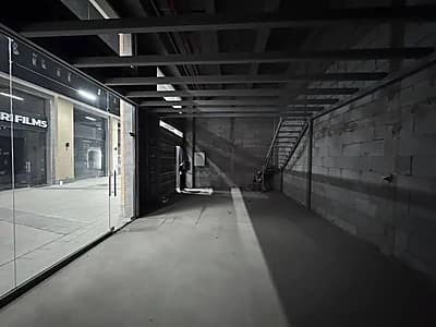 ТРЦ ALFRAGANUS 1 этаж 63 кв.м. стяжка перегородка на 2 этажа — 3