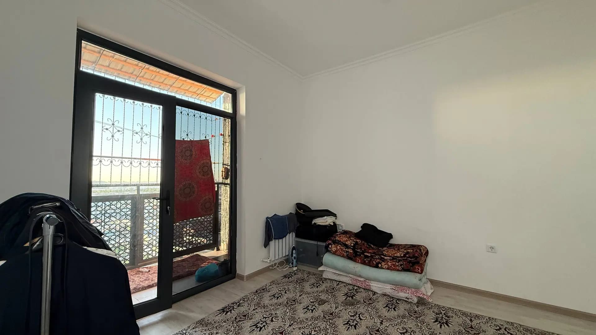 ID:5130 Sergeli tumanida 3 xonali kv sotiladi — 5