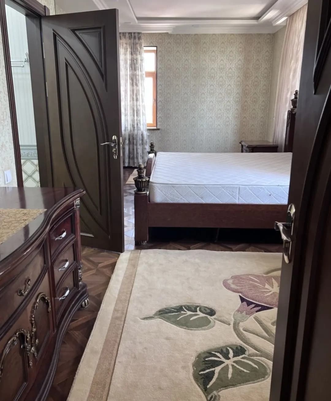 Аренда 2 комнатной квартиры Юнусабад 5-квартал Шохсарой ЖК Yetti Chinar (Golden House) — 4