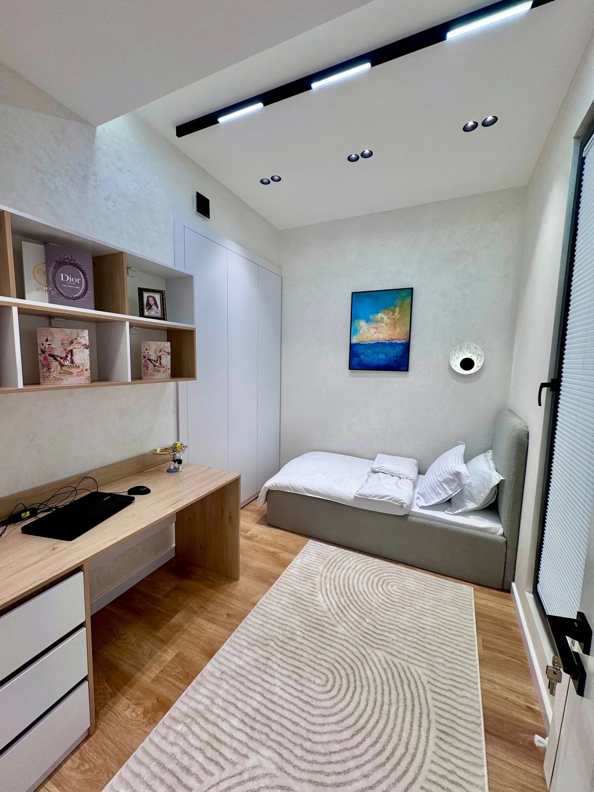 Продаётся 3-х комнатная квартира в ЖК Vegas Tower  Ориентир: Шота Руставели, Братская могила, — 2