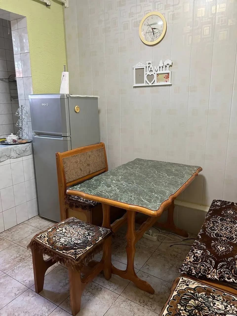 Продаётся квартира Мирзо Улугбекский районОриентир: Дархан — 1