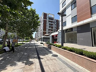 Nejiloy Gardens Residence — 2