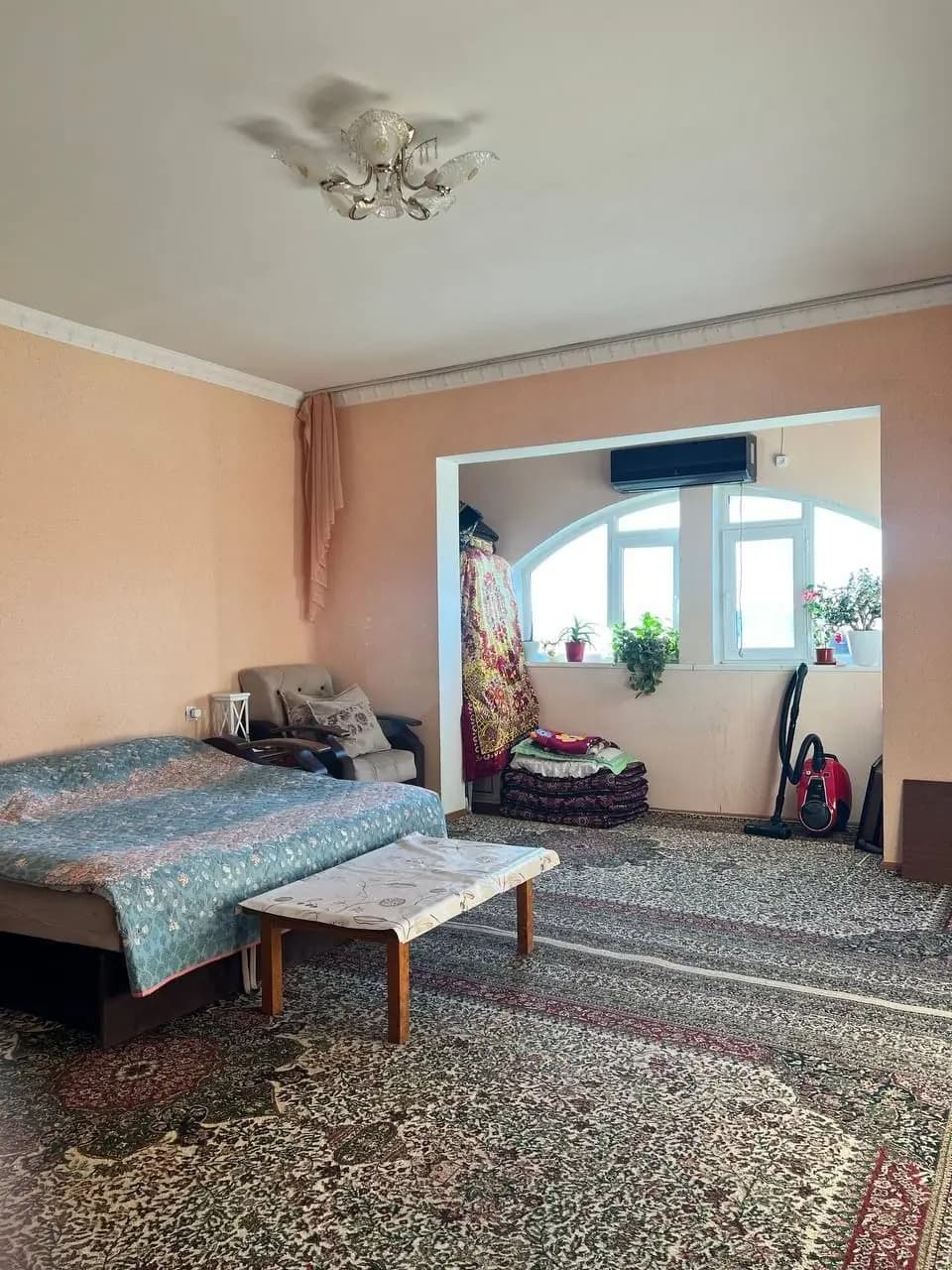 Продаётся квартира Юнусабад 2 квартал ориентир Юнусабадский рынок — 2