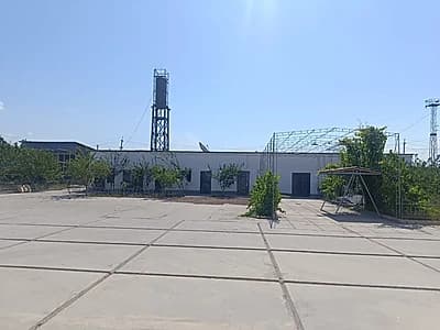 Прдается база в городе Ахангаран. Площадь территории 2,16 га. Есть ж/д ветка. — 8