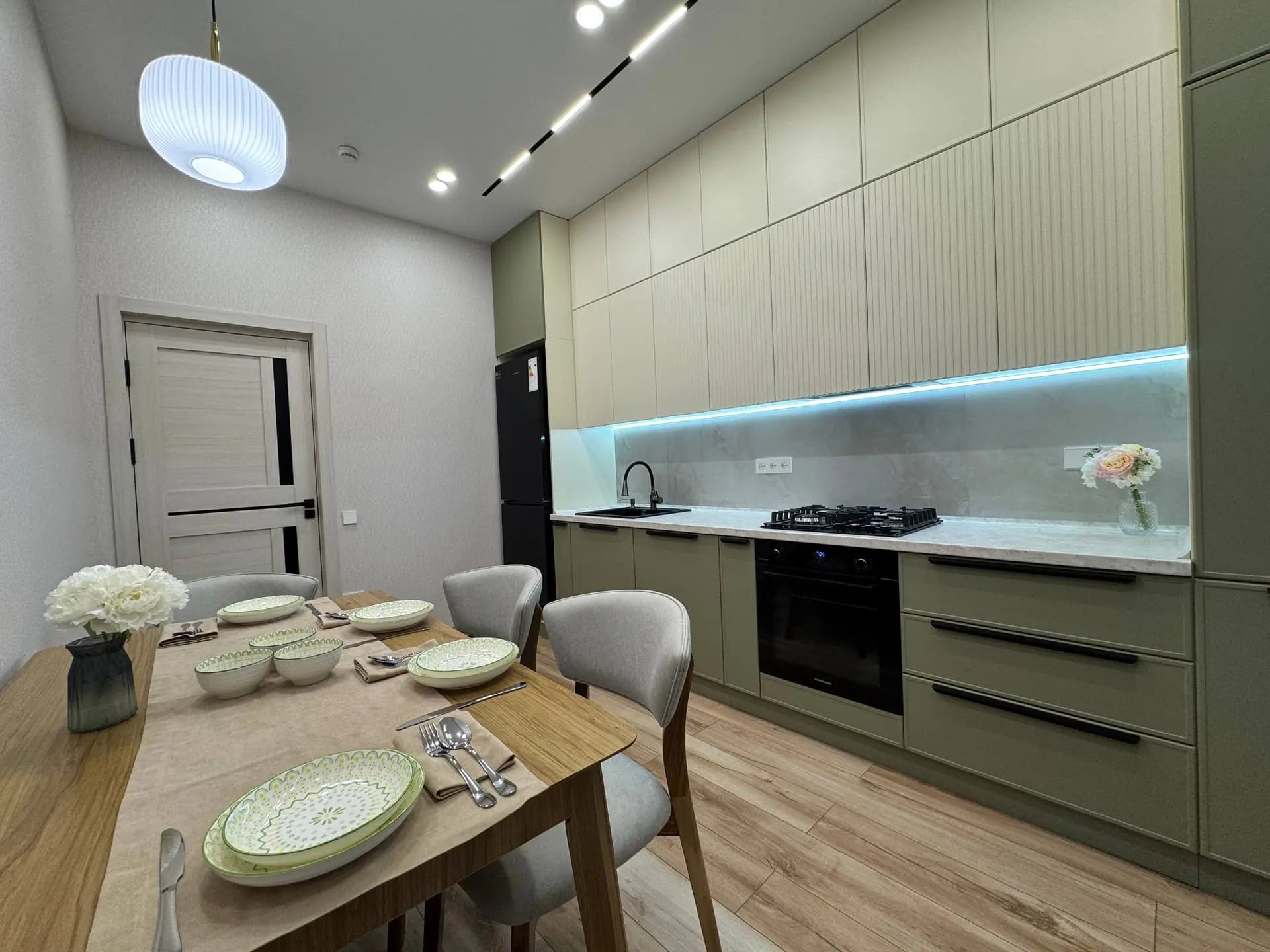 СРОЧНАЯ ПРОДАЖА 2ком комплекс Oz Makon ор-р узбум — 2