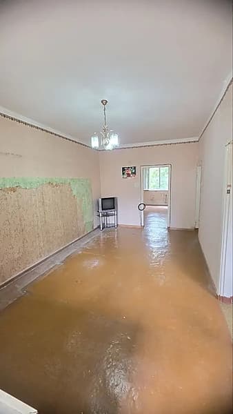 19 квартал 3/3/4 Балкон 1.5х3 Срочно Продается — 1