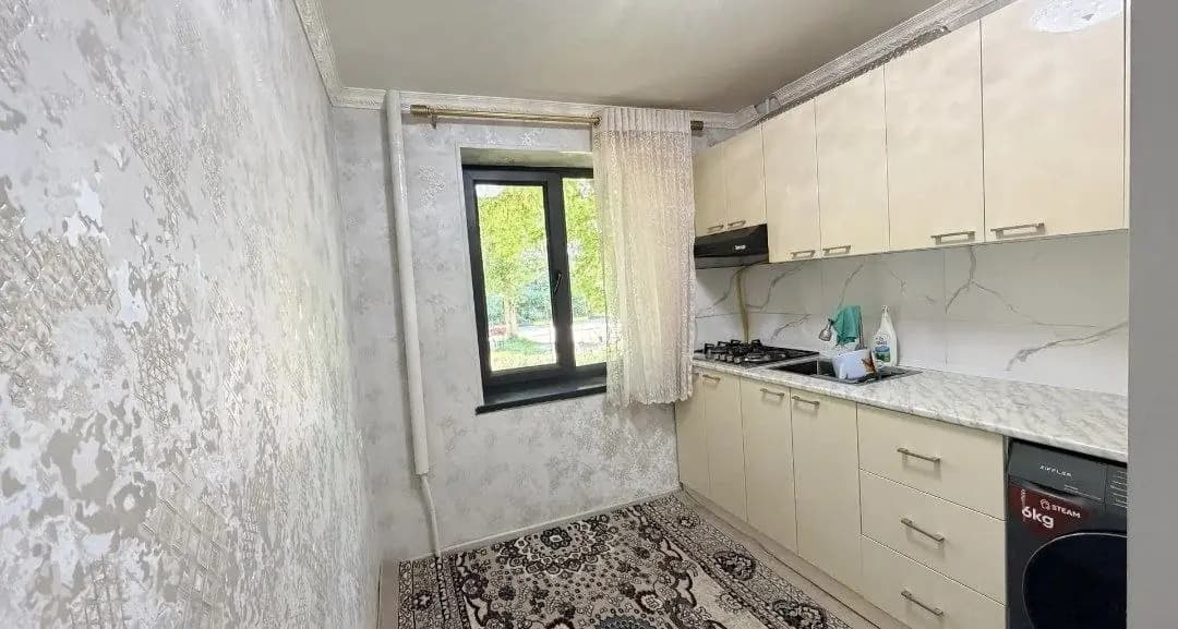 Чиланзар 8 квартал 1/1/4 меб тех трц парус — 1