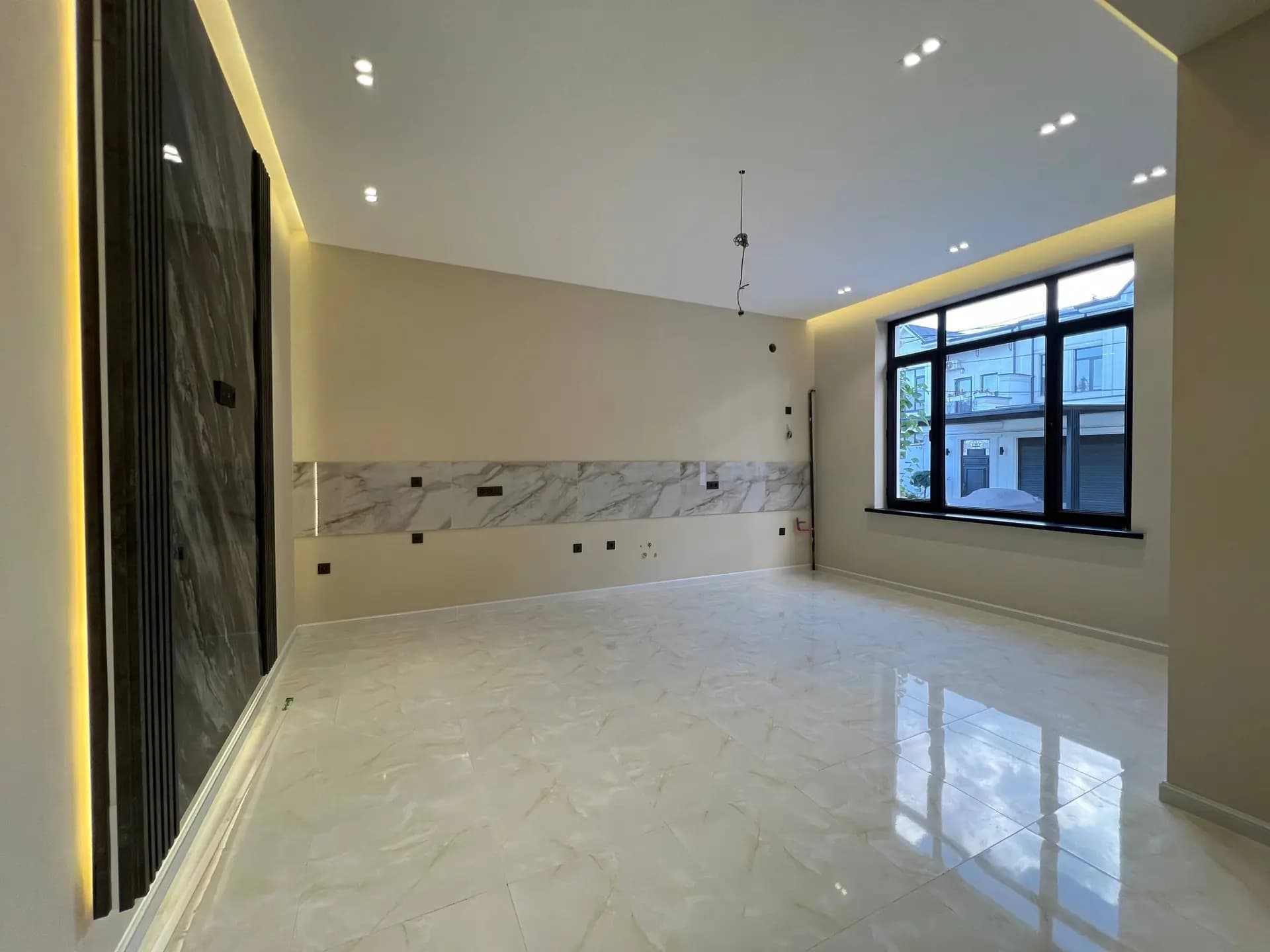 🏡 PREMIUM TAUNHOUSE SOTUVDA  📐 1.5 sotix | 450 m² — 7