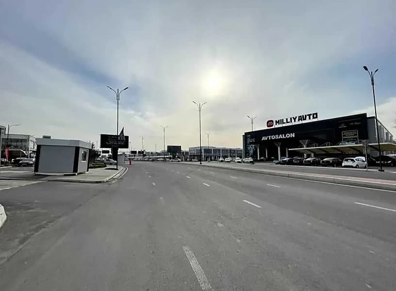 СРОЧНО Юриб турган магазин сотилади. Йул юзида жойлашган 30.000 — 1
