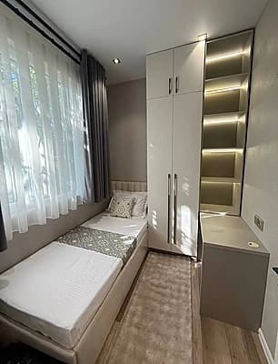 Chilonzor Orientr metro 3xona hamma narsa qoyilgan upakovka — 2