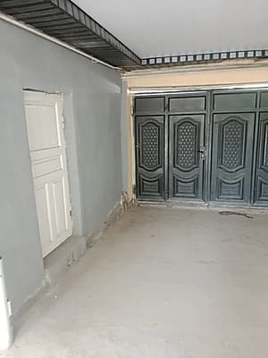 Qarshi shahri markazidan hovli sotiladi yuldi usti deyarli — 3