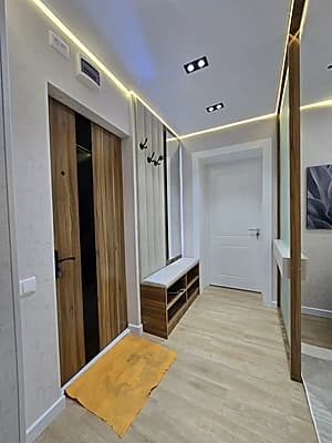 Продаётся 2-х комнатная квартираОриентир: Ц-1, Street 77 — 5
