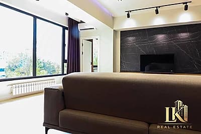 #100 Продаётся: 🔥 3-х комнатная квартира на Ц-7 — 4