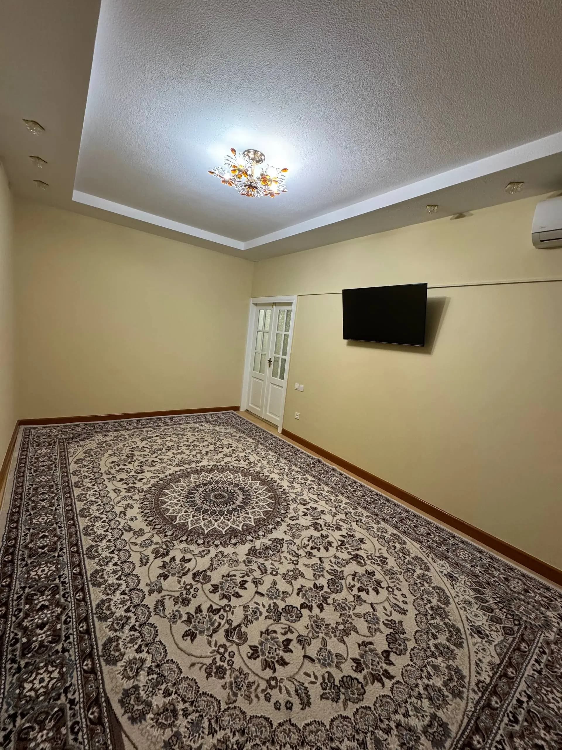Продаются квартира Юнусабад 10кв 2/1/5 — 1