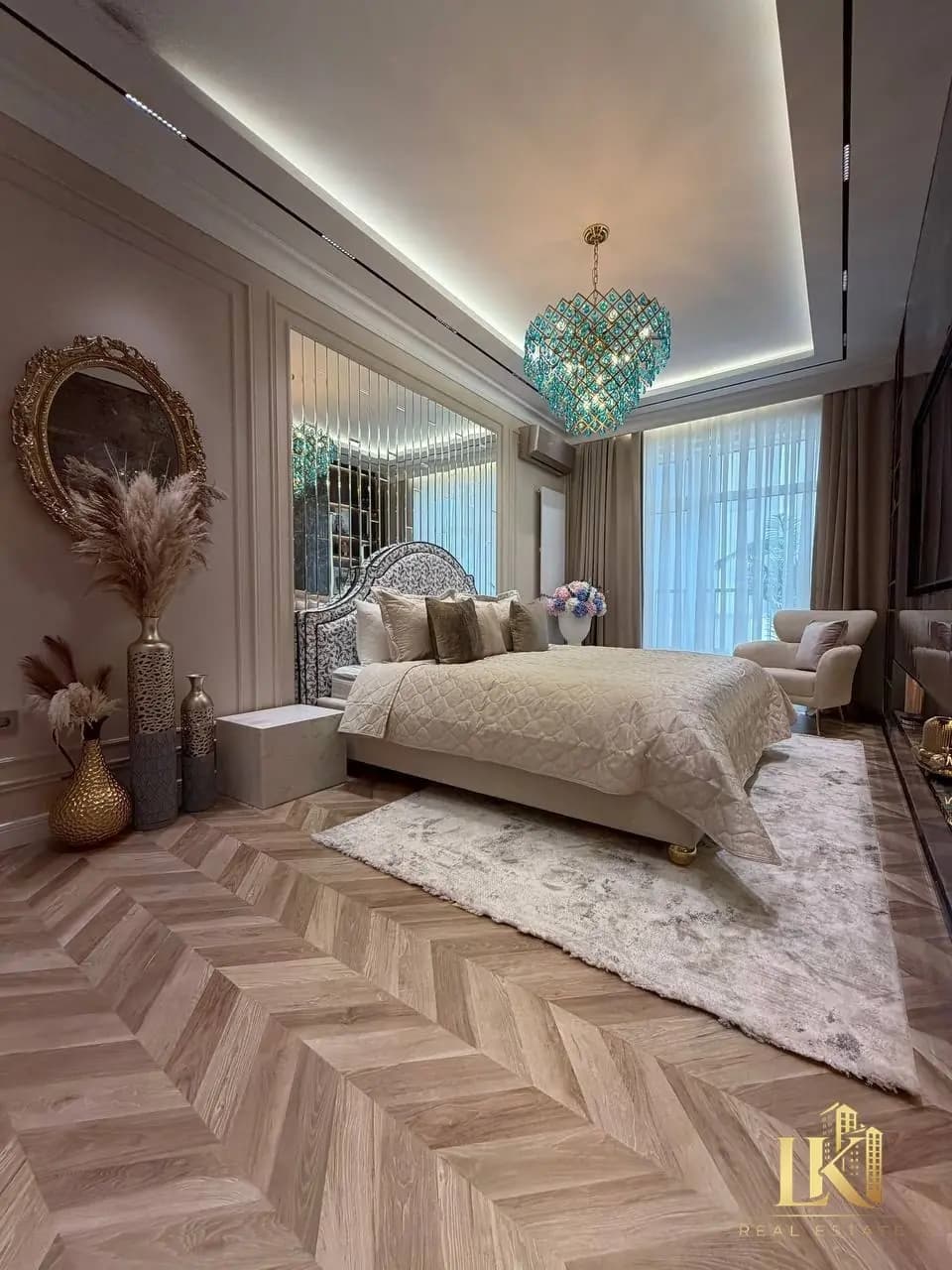 #9800 Продаётся: Мирабадский район Улица Нукусская НОВОСТРОЙКА ЖК "NRG OYBEK" Ор-р: "Shox Med Center — 2