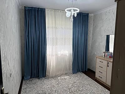 Srochna sotiladi sergli 8 xudud 3xona 1 etaj — 2