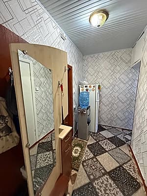 2 хонали Тинчлик метро якин. Талабалага 2 тагача — 3