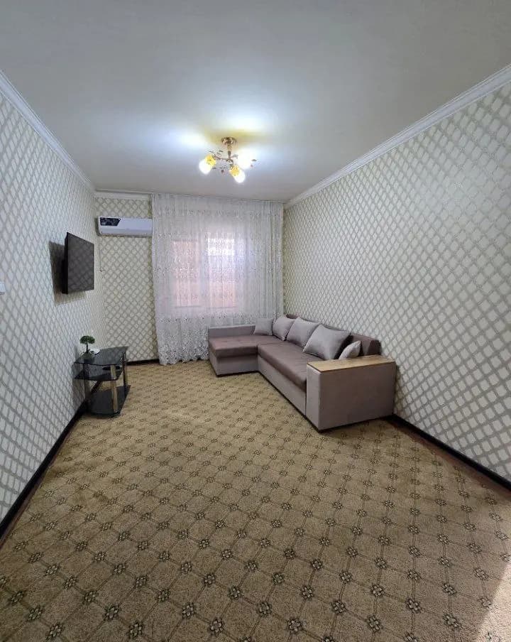 ARENDA: SERGELI TUMANI QOYLIQ MASSIV 5 — 2