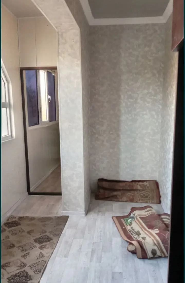 ARENDA: SERGELI TUMANI QUYLIQ 5-MASSIV QIYOT METRO BEKATI — 1
