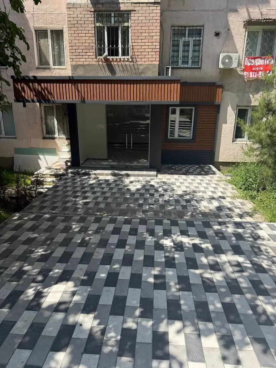 Продам под офис чил ц квартил оринтир метро чилонзор шухрат чорраха — 4