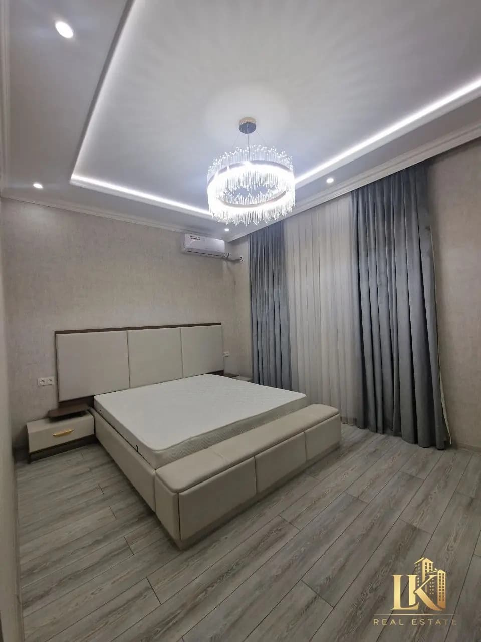 #9800 Продаётся: Яшнабадский район Улица Махтумкули НОВОСТРОЙКА Ориентир: "Makro" Дом на второй лини — 5