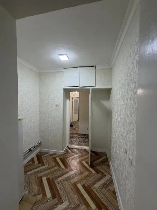 Район: Чиланзар  Адрес: Chilonzor metro  Ориентир: ped institu oldi — 5