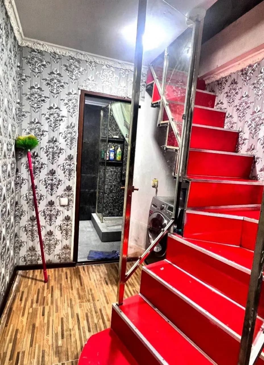 Аренда АФРУЗ 5хона 550 долл Болларга 6тагв йоки Кизларга 6тагв — 5