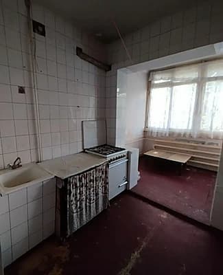 медгородок 1/2/42/6 балкон  бор300y.e. — 5