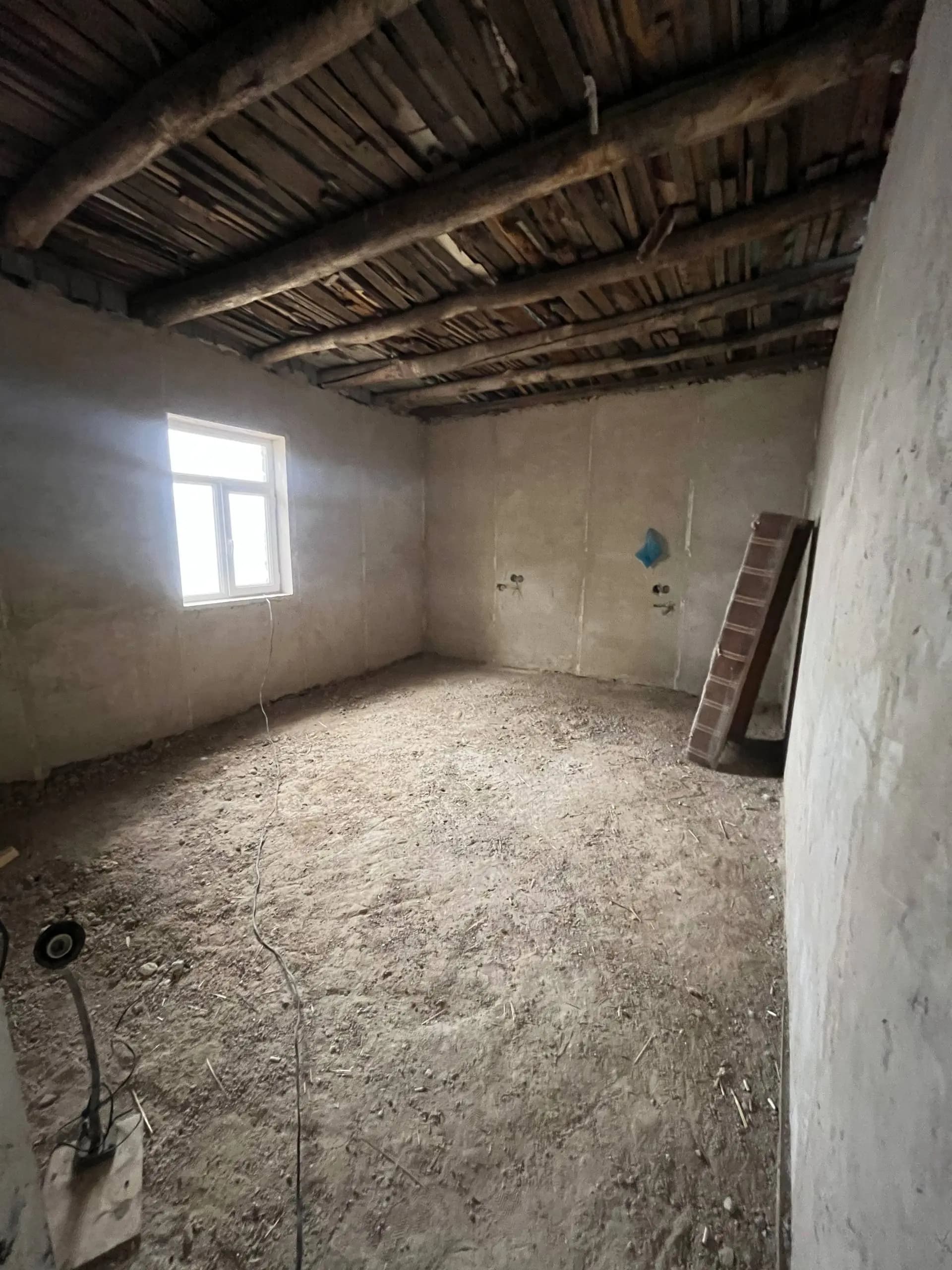 Toshkent Viloyati Surum Sergeli mfy Zelyonnaya kochasida Hovli sotiladi 5 sotix — 5