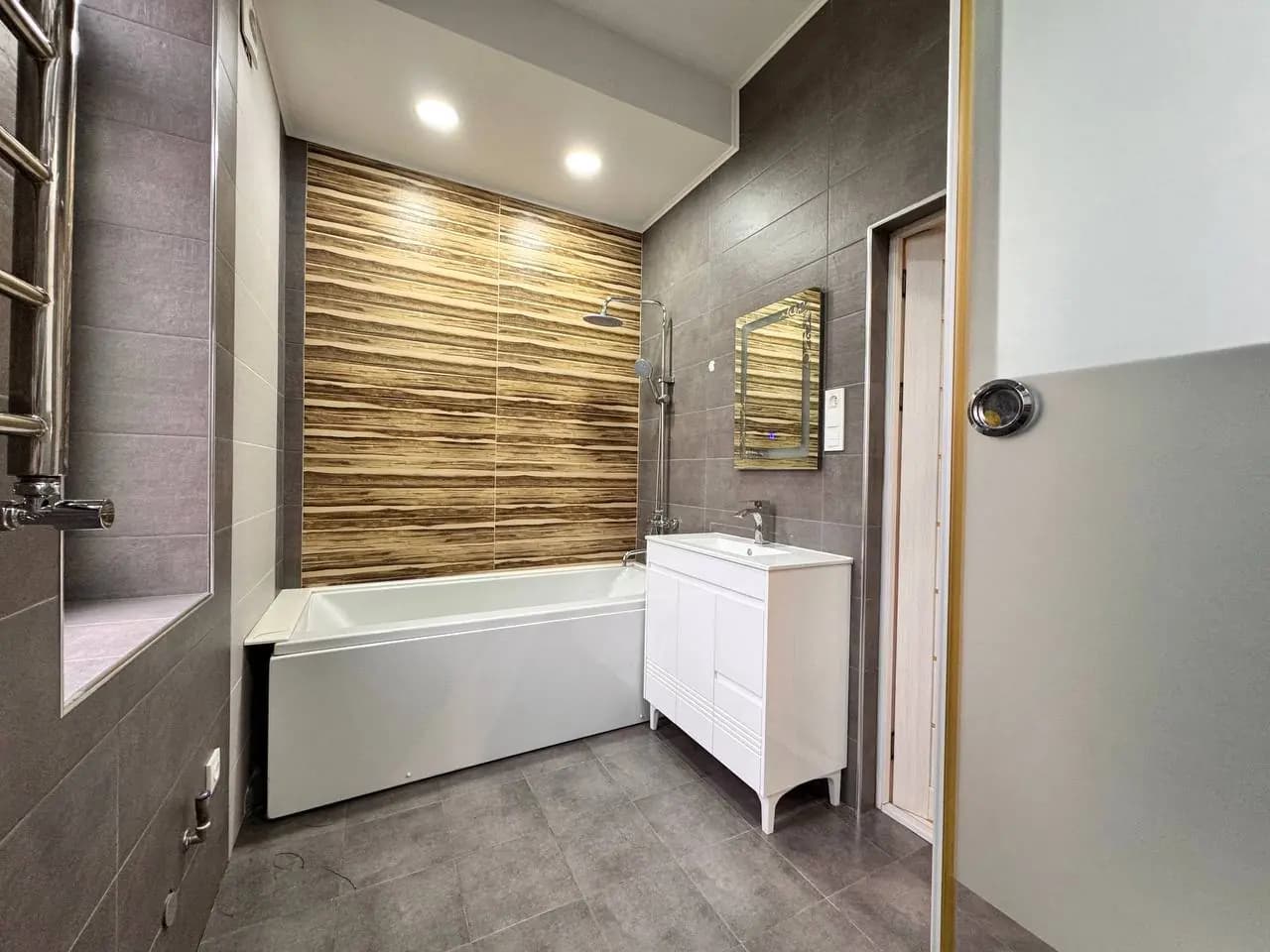 СРОЧНАЯ ПРОДАЖА 4ком Новомосковская Ор-р стадион старт — 5