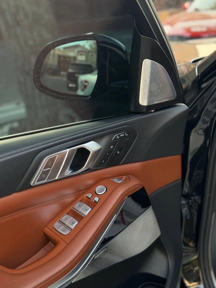 BMW X7 2019 — 7