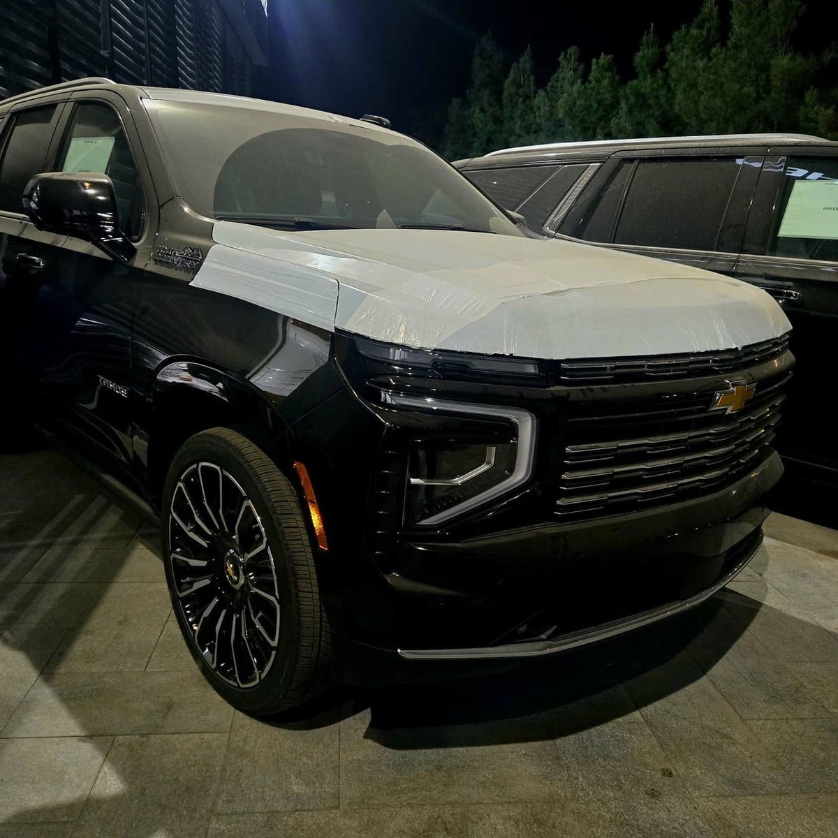 Chevrolet Tahoe 2025 — 2