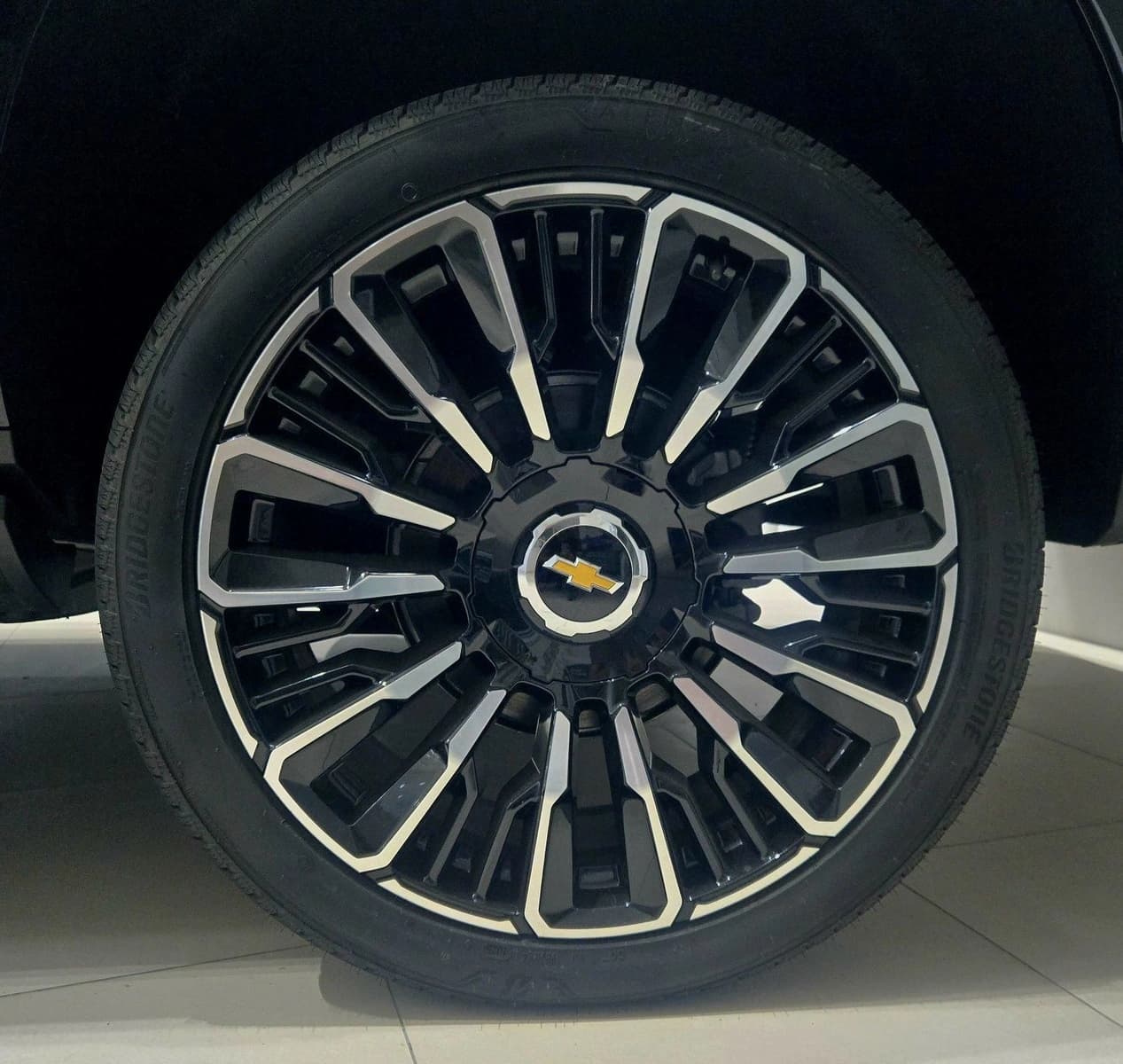 Chevrolet Tahoe 2025 — 5