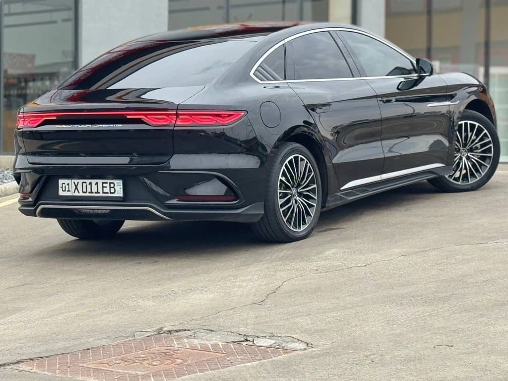 BYD Han 2024 — 4