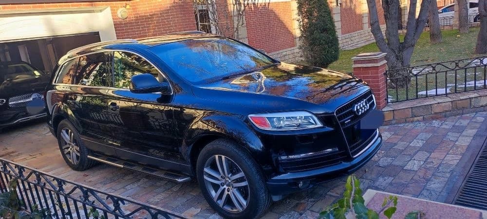Audi Q7 2009 — 2