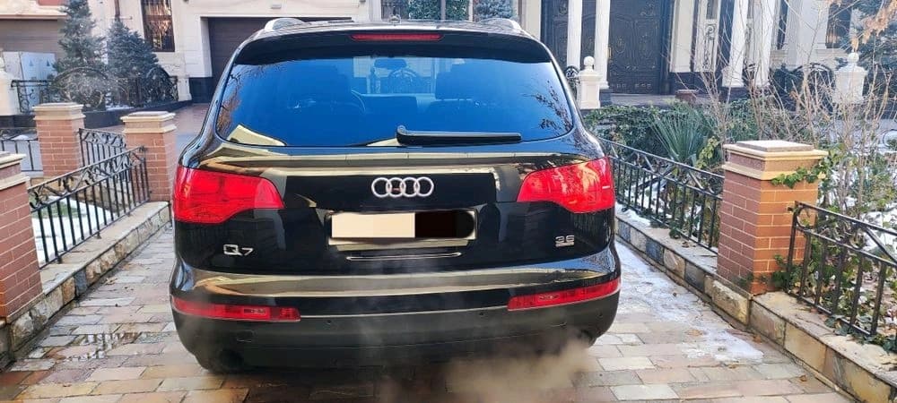 Audi Q7 2009 — 9
