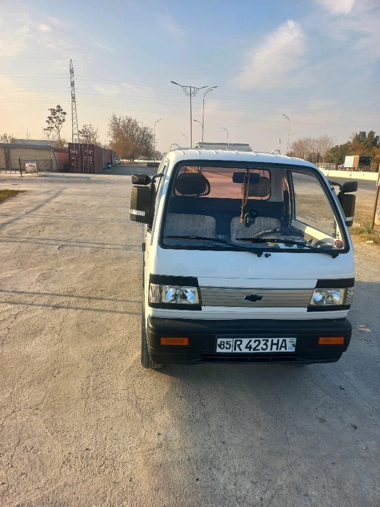 Chevrolet Labo 2021 — 2