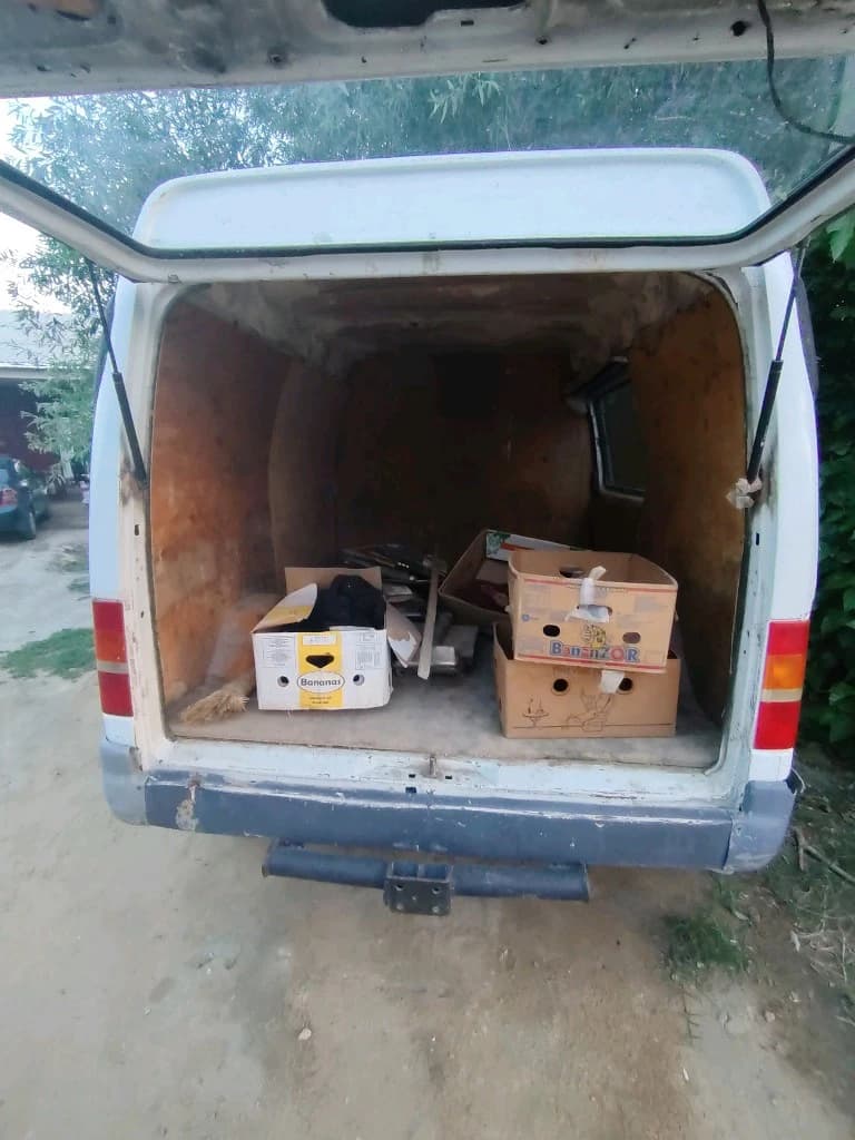 Ford Transit 1985 — 4