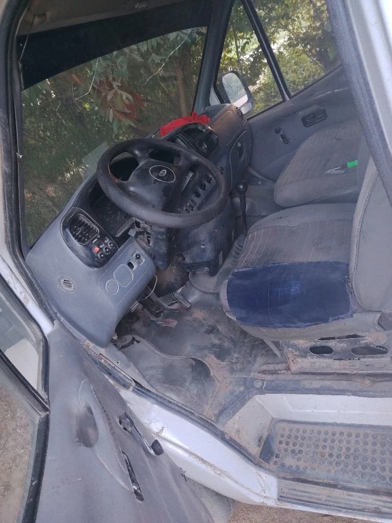 Ford Transit 1985 — 5