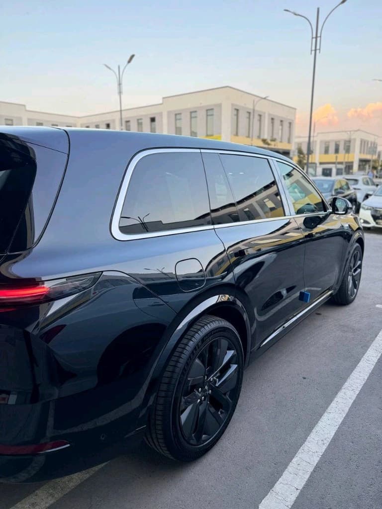 LiXiang L9 2025 — 2