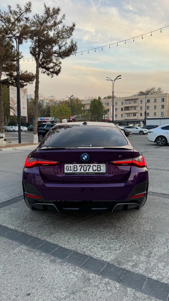 BMW i4 2023 — 5