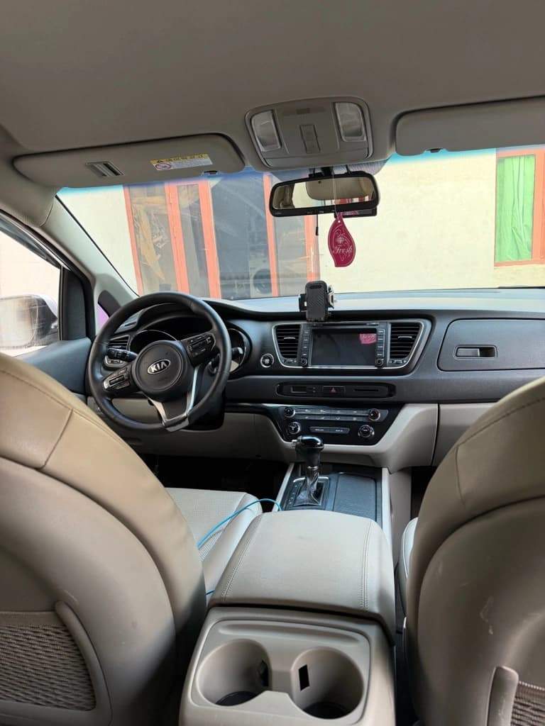 Kia Carnival 2016 — 4