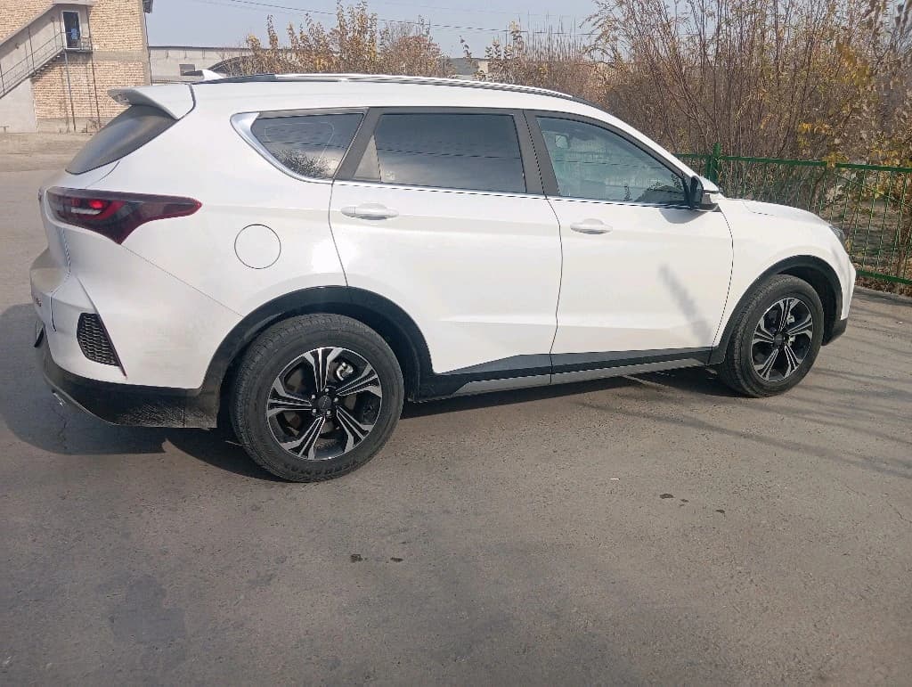 Jetour X70 2022 — 3