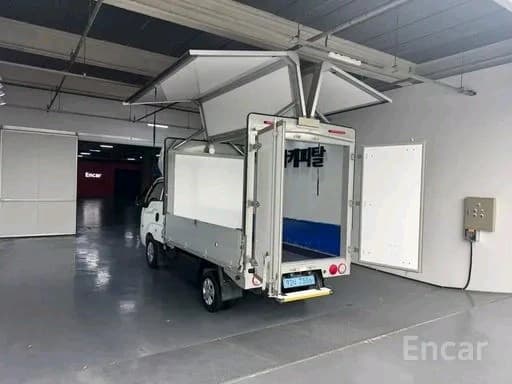 Kia Bongo 2023 — 2