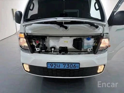 Kia Bongo 2023 — 7