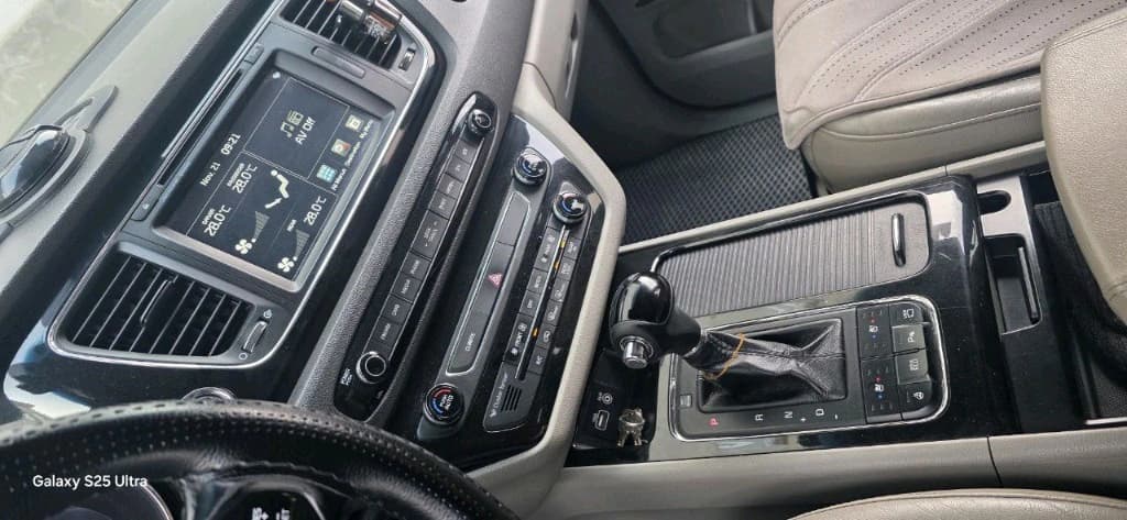 Kia Carnival 2015 — 4