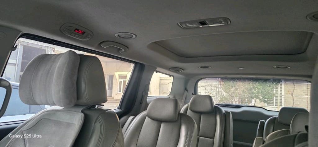 Kia Carnival 2015 — 5