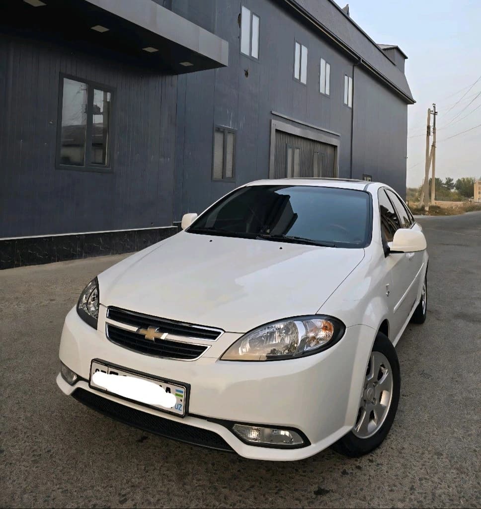 Chevrolet Lacetti 2023 — 1